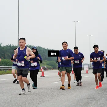 Runner Photo 7469612