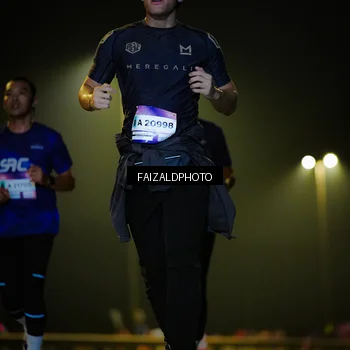 Runner Photo 7469619