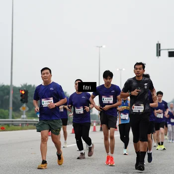 Runner Photo 7469625