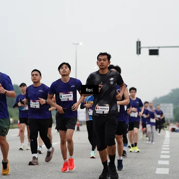 Runner Photo 7469643
