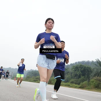 Runner Photo 7469648