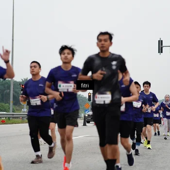Runner Photo 7469653