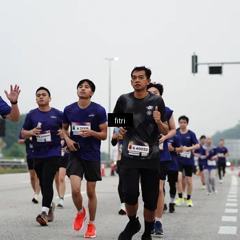 Runner Photo 7469664