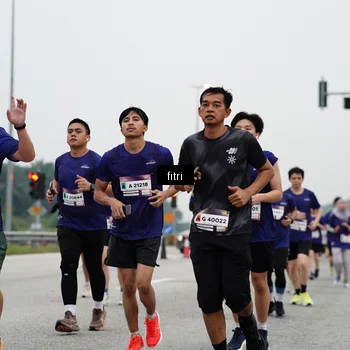 Runner Photo 7469666