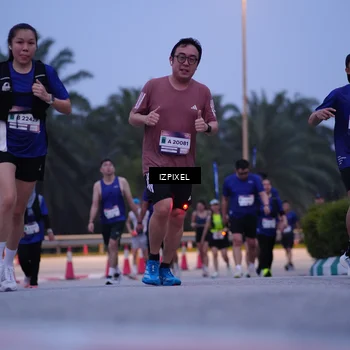 Runner Photo 7469675