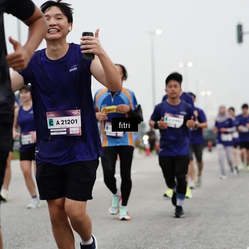Runner Photo 7469715