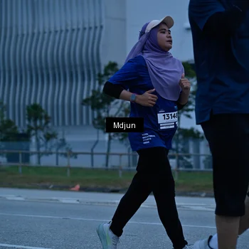 Runner Photo 7469724