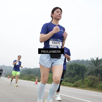 Runner Photo 7469729