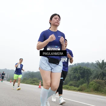 Runner Photo 7469744