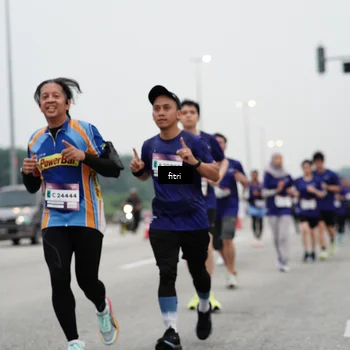 Runner Photo 7469752