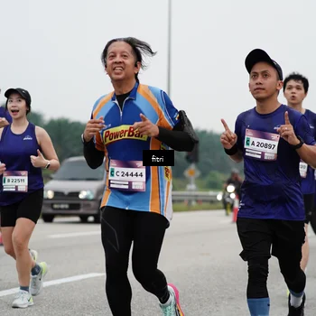 Runner Photo 7469753