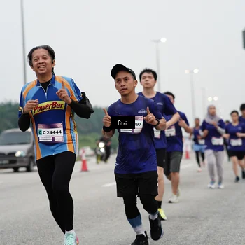 Runner Photo 7469755