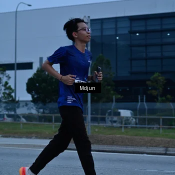 Runner Photo 7469767