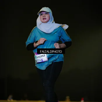 Runner Photo 7469791