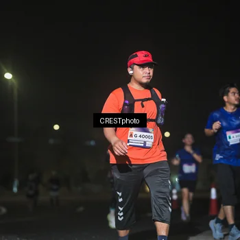 Runner Photo 7469798