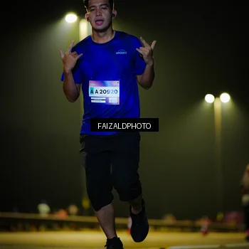 Runner Photo 7469818