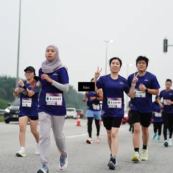 Runner Photo 7469823