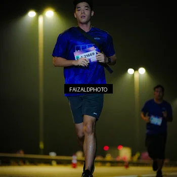Runner Photo 7469829