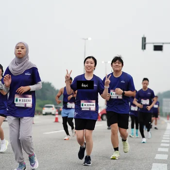 Runner Photo 7469834