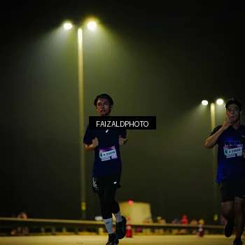 Runner Photo 7469851