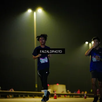 Runner Photo 7469869