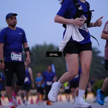 Runner Photo 7469873