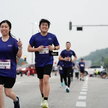 Runner Photo 7469894