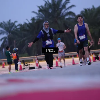 Runner Photo 7469921