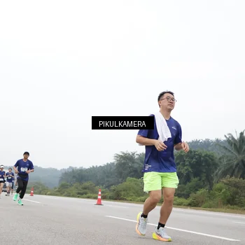 Runner Photo 7469934