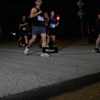 Runner Photo 7469941
