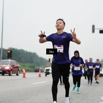 Runner Photo 7469946