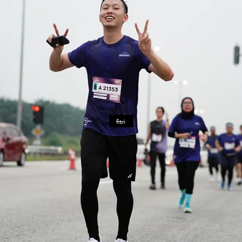 Runner Photo 7469952