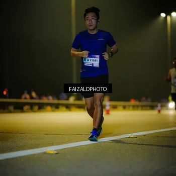 Runner Photo 7469969