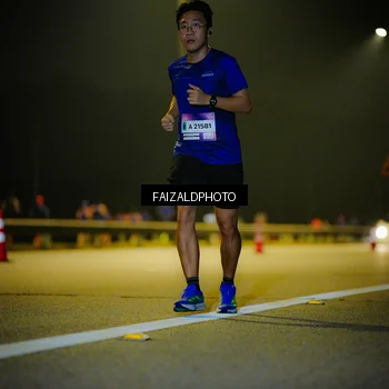 Runner Photo 7469977