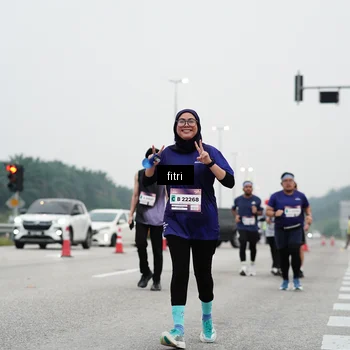 Runner Photo 7469991