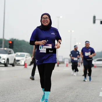Runner Photo 7469999