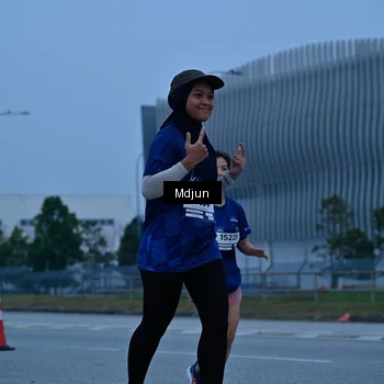 Runner Photo 7470015