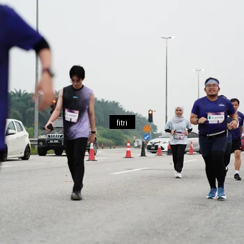 Runner Photo 7470018