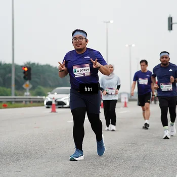 Runner Photo 7470033
