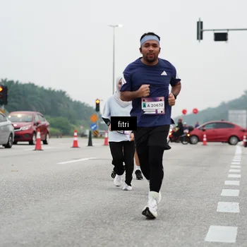 Runner Photo 7470055