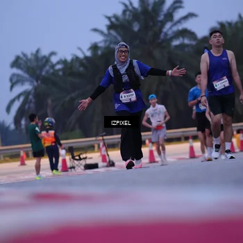 Runner Photo 7470066