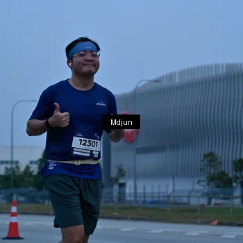Runner Photo 7470068