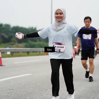 Runner Photo 7470103