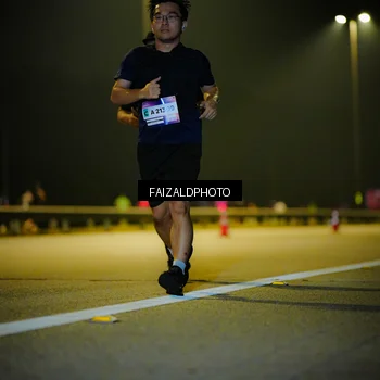 Runner Photo 7470106