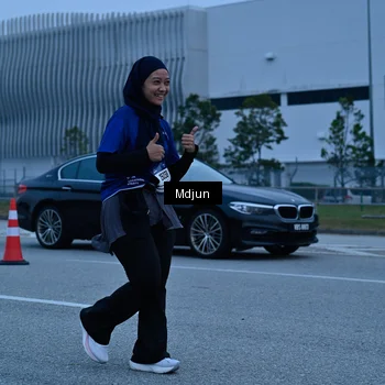 Runner Photo 7470132