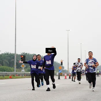 Runner Photo 7470135