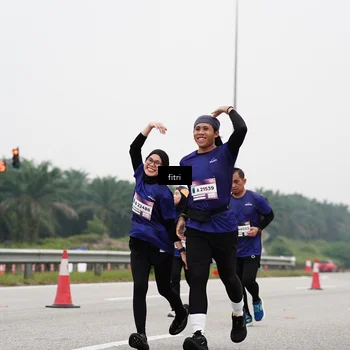 Runner Photo 7470183