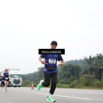 Runner Photo 7470185