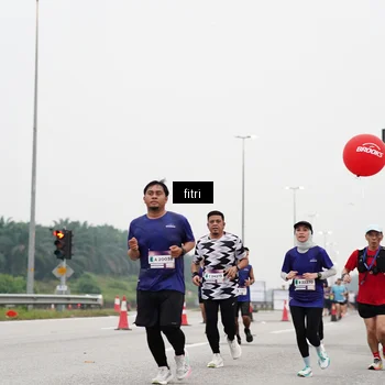Runner Photo 7470216