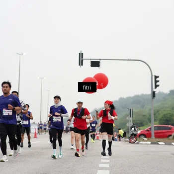 Runner Photo 7470231